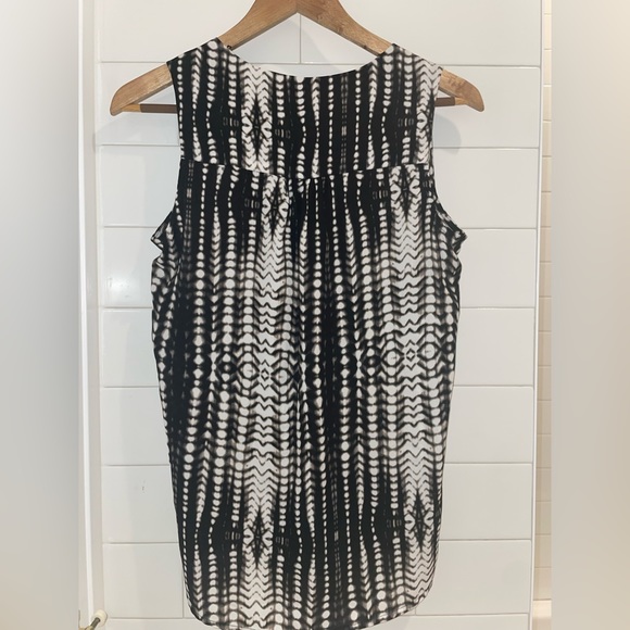 Pleione Sleeveless Blouse XS, Like New (never worn, wrong size) - Picture 2 of 3